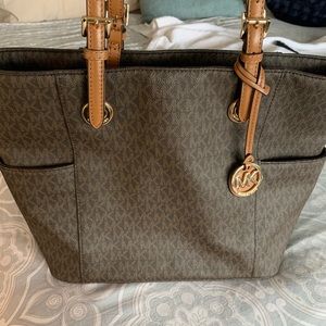 MK purse